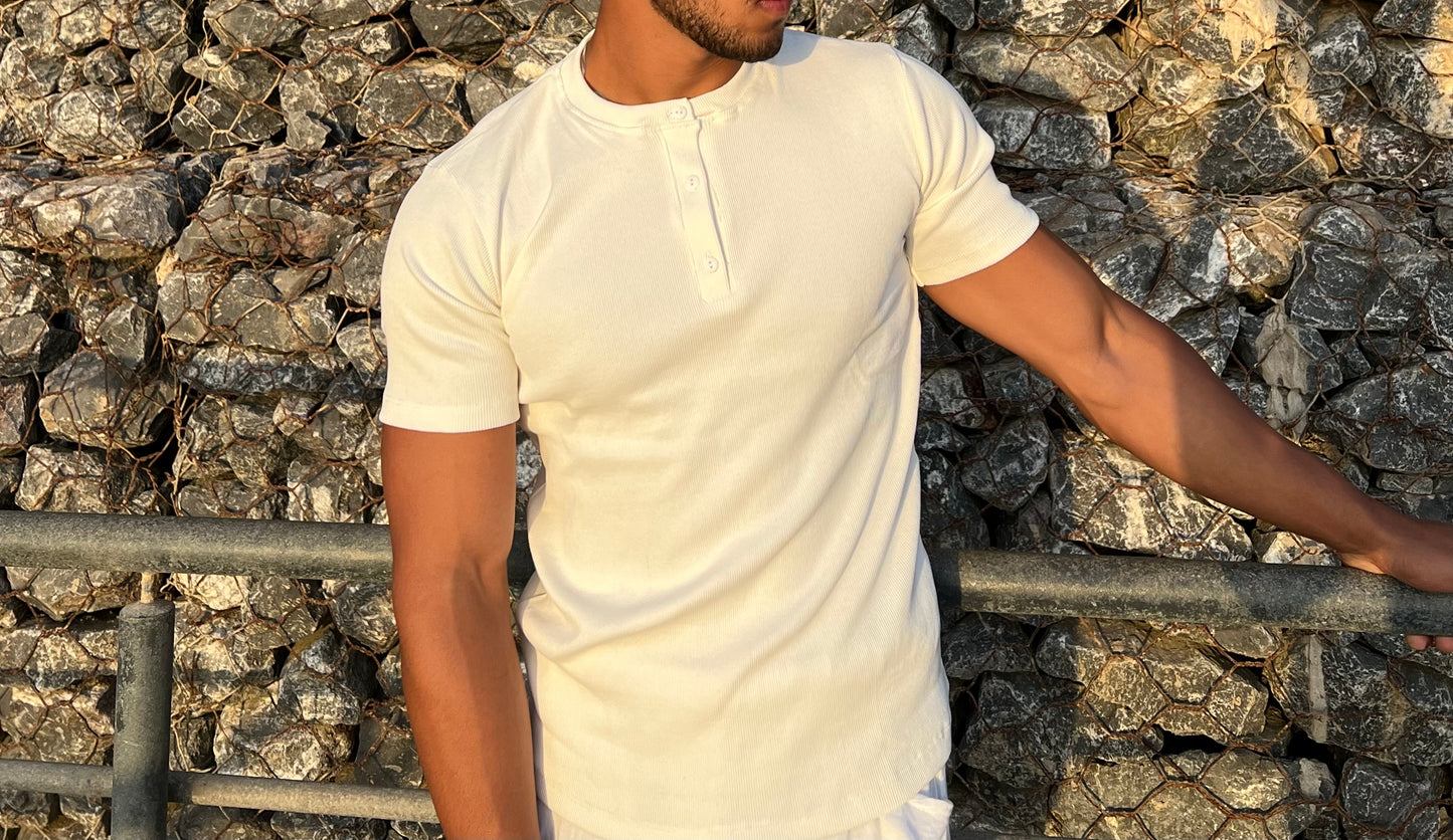 Short sleeves Henley shirt