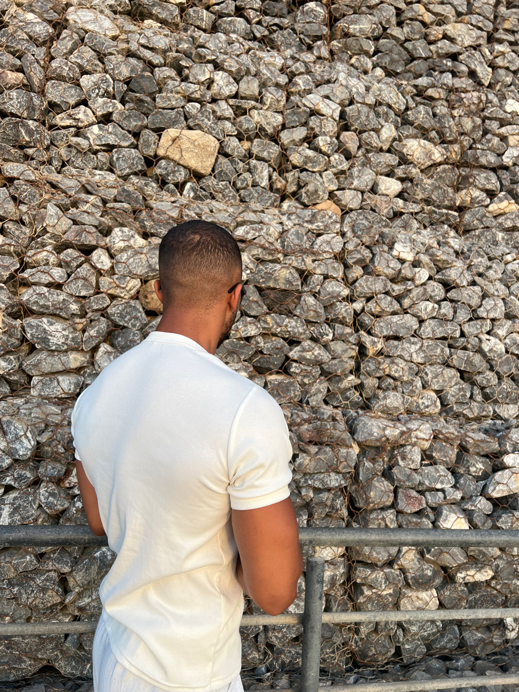 Short sleeves Henley shirt