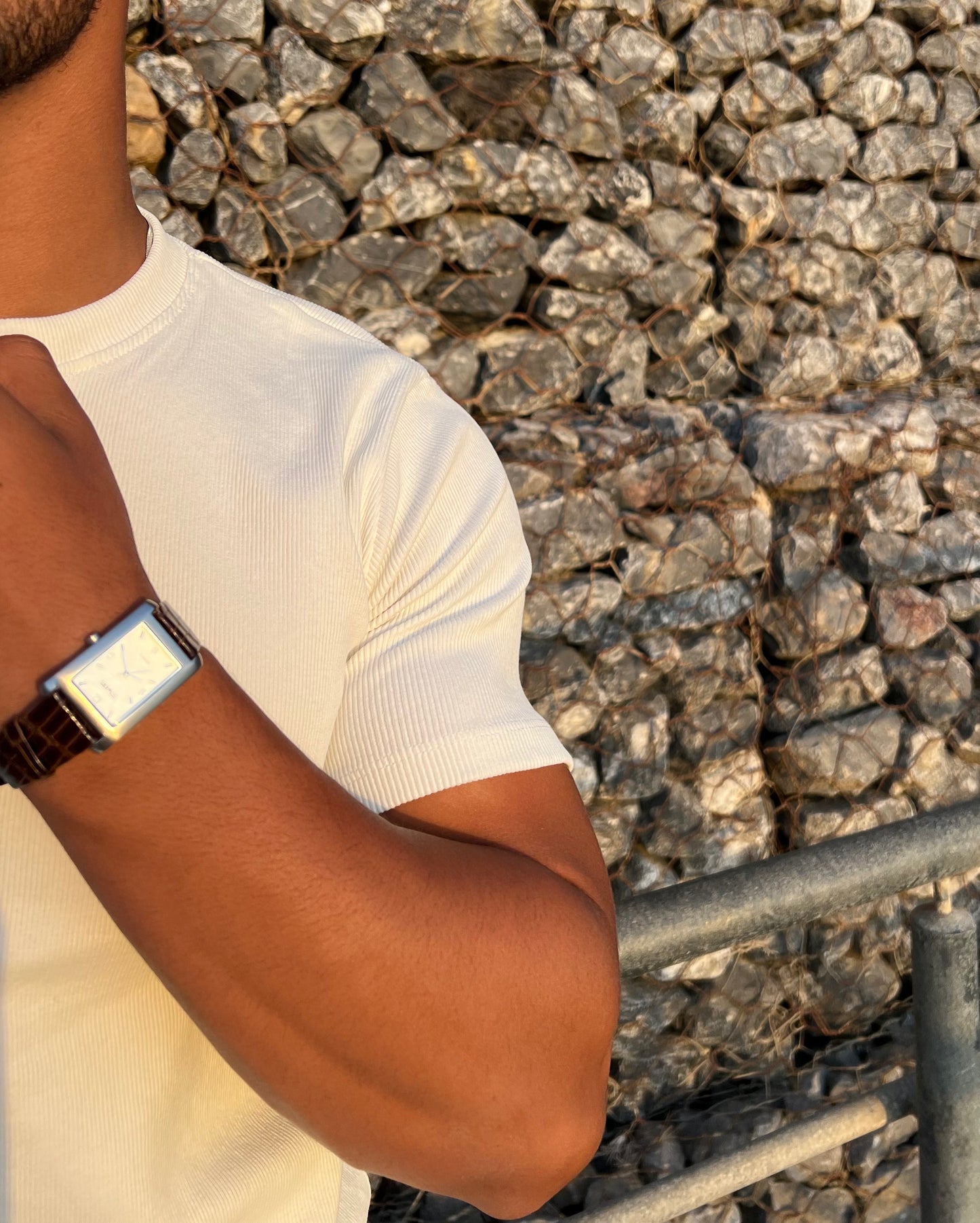 Short sleeves Henley shirt
