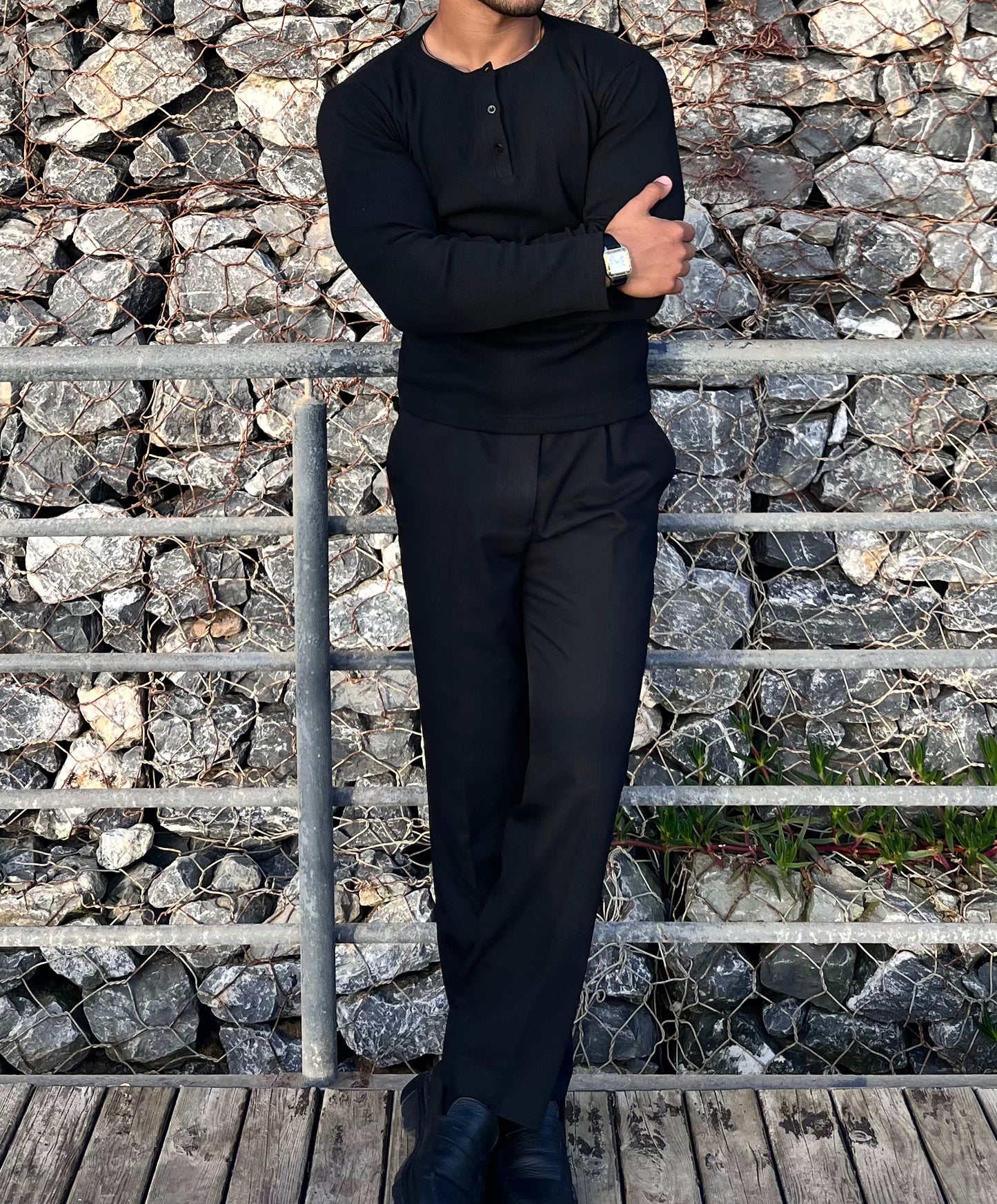 Long sleeves Henley shirt